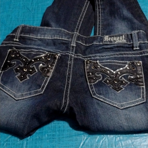 Jeans - Picture 3 of 3